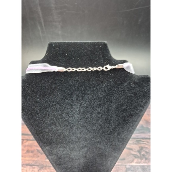 18" Lilac Ribbon Necklace Square Purple Pendant Lobster Clasp Lightweight Y2K - Picture 6 of 12